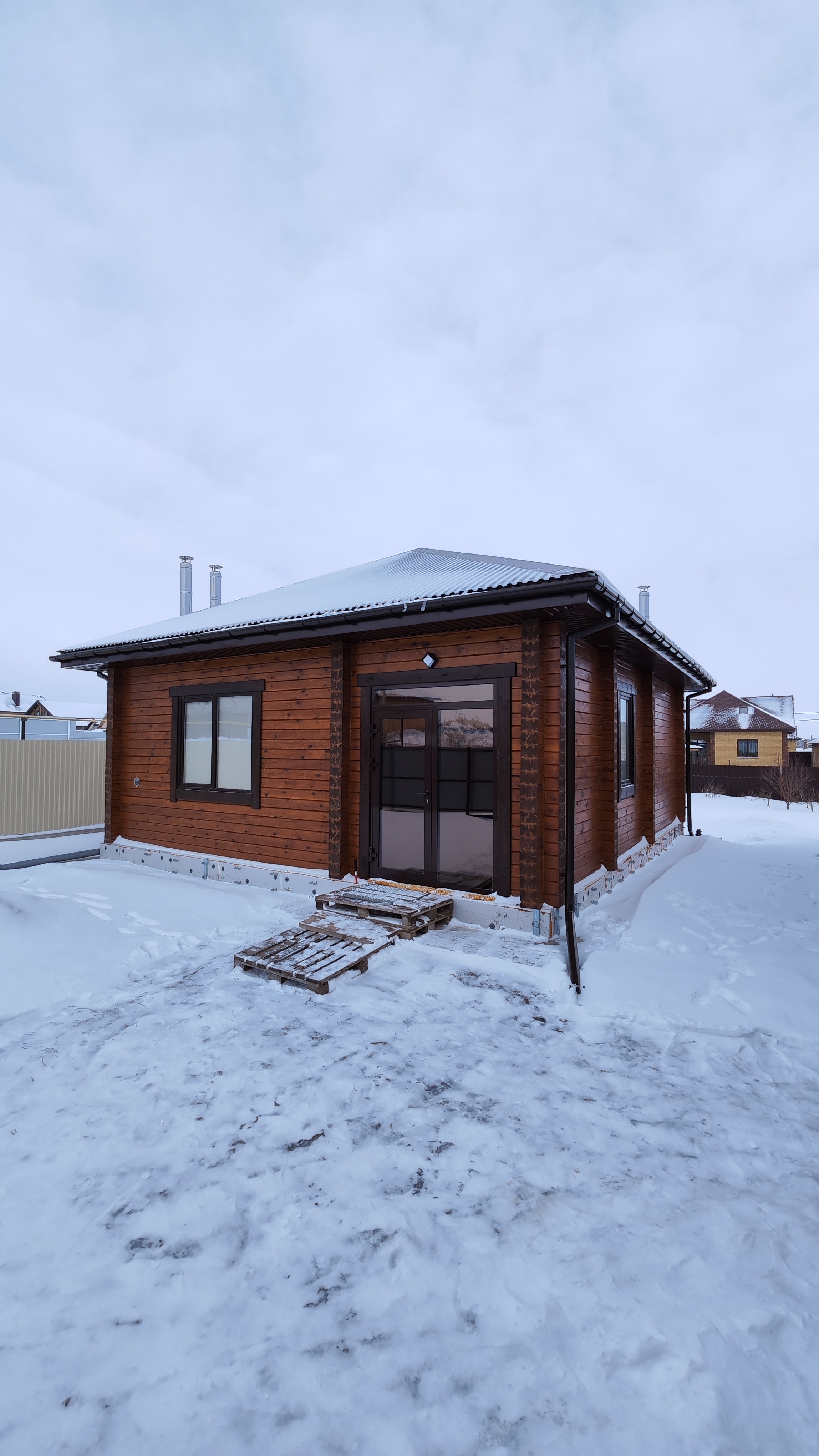 Одноэтажный дом из профилированного . бруса, 56 кв.м.  